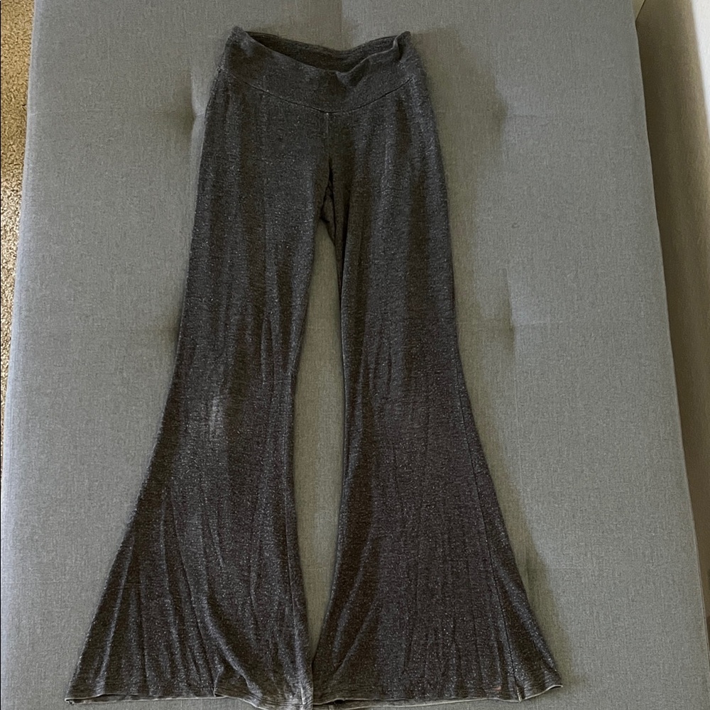 Alo bell bottom sweatpants